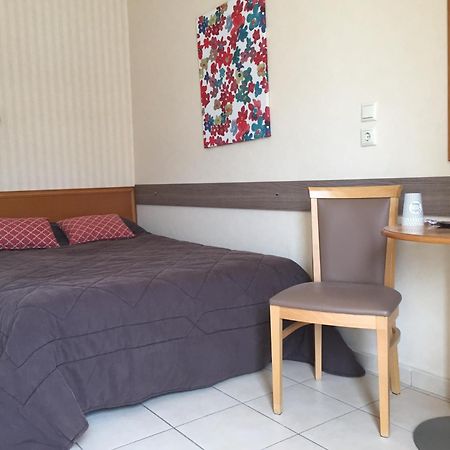 Hotel Ostria Kalamata Pokoj fotografie
