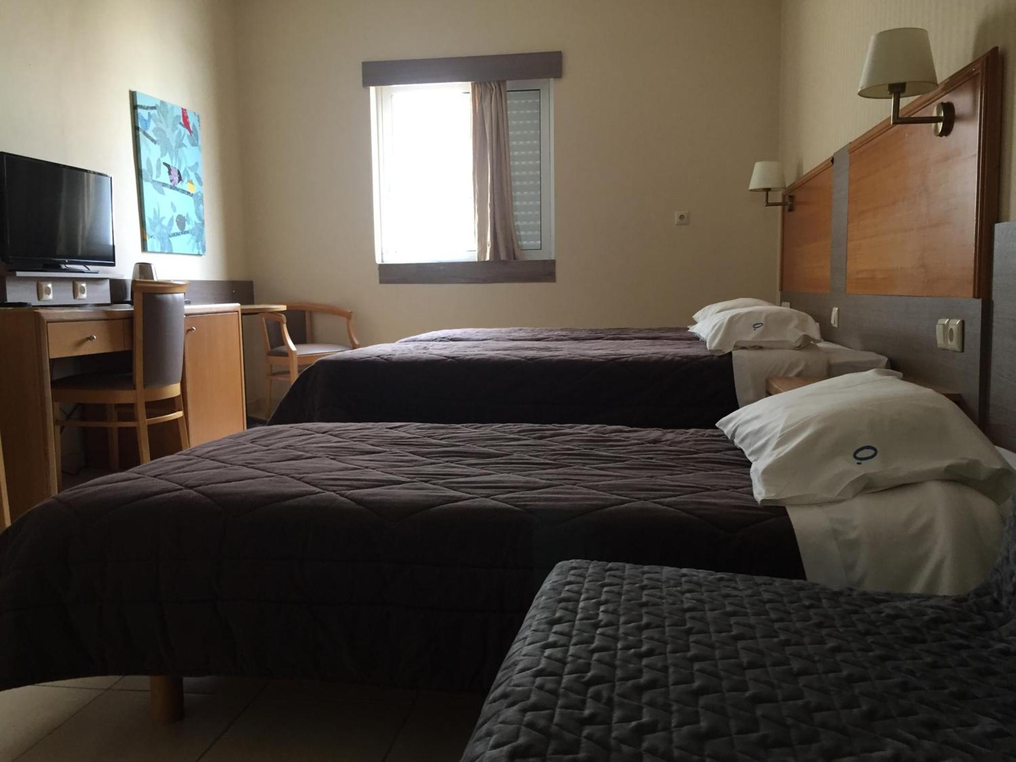 Hotel Ostria Kalamata Pokoj fotografie
