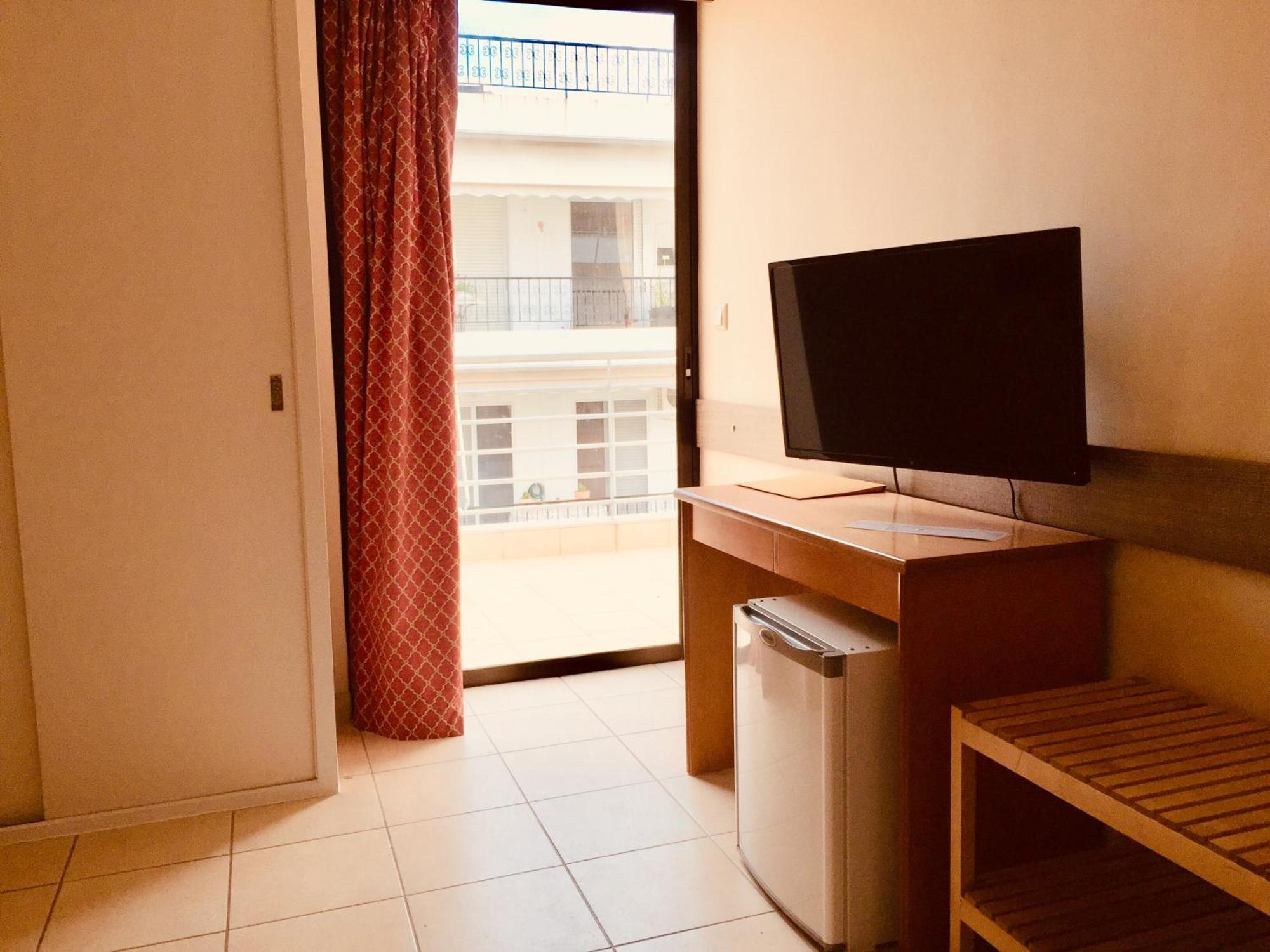 Hotel Ostria Kalamata Pokoj fotografie