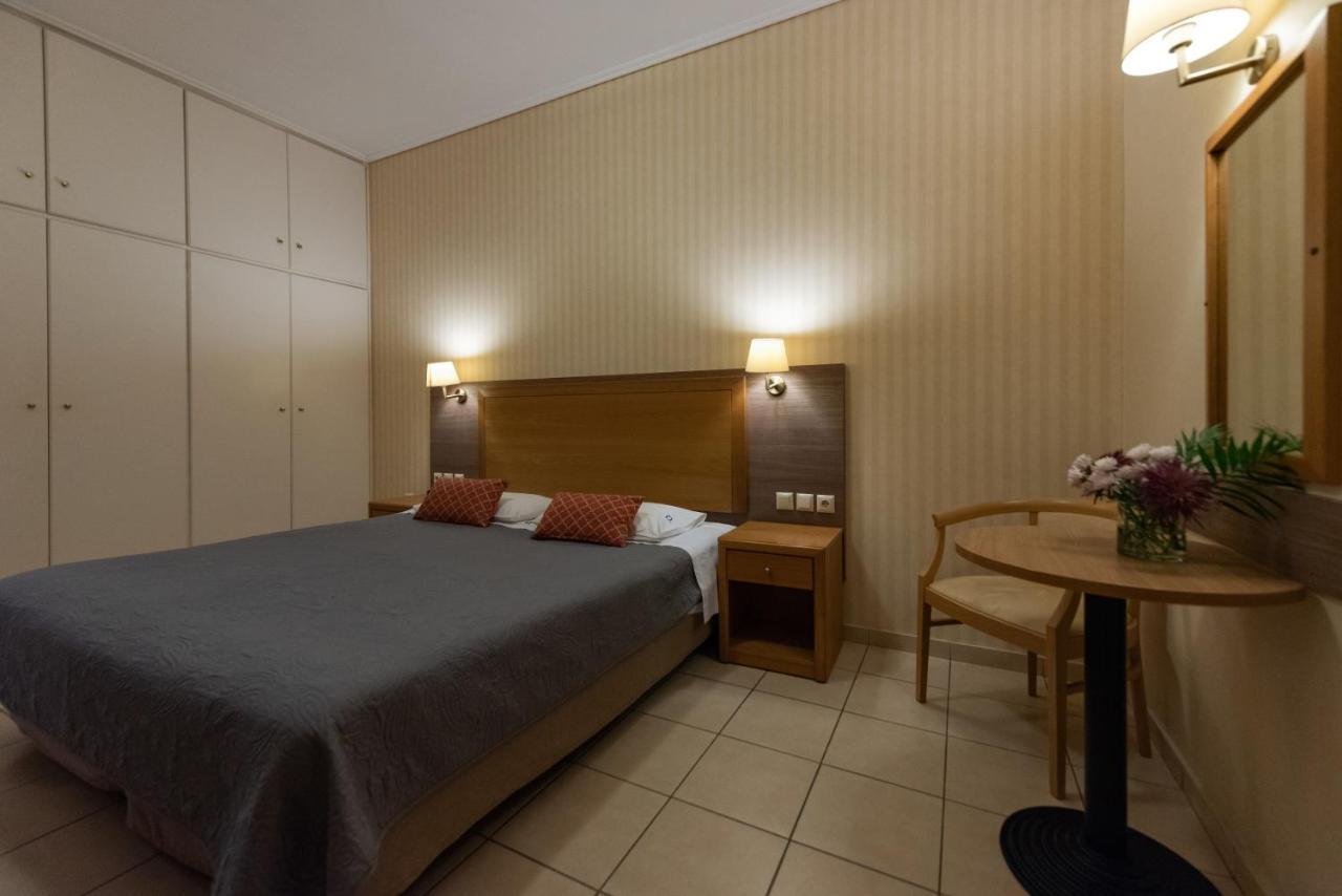 Hotel Ostria Kalamata Exteriér fotografie